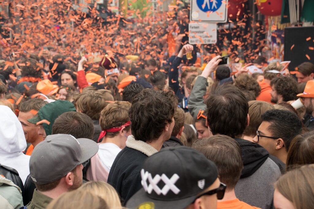 crowd, amsterdam, king's day-6852133.jpg